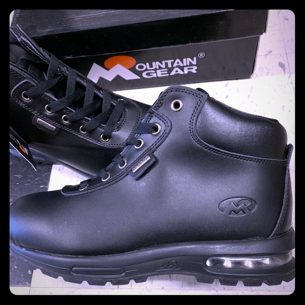 Cold weather boots